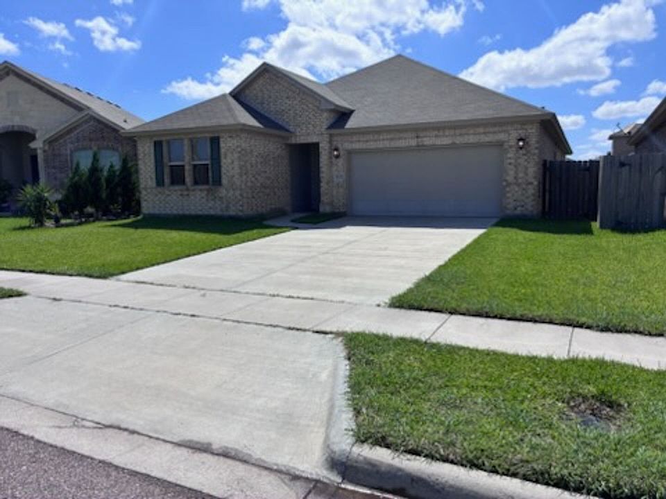 2nd image of 8121 Luz De Luna St