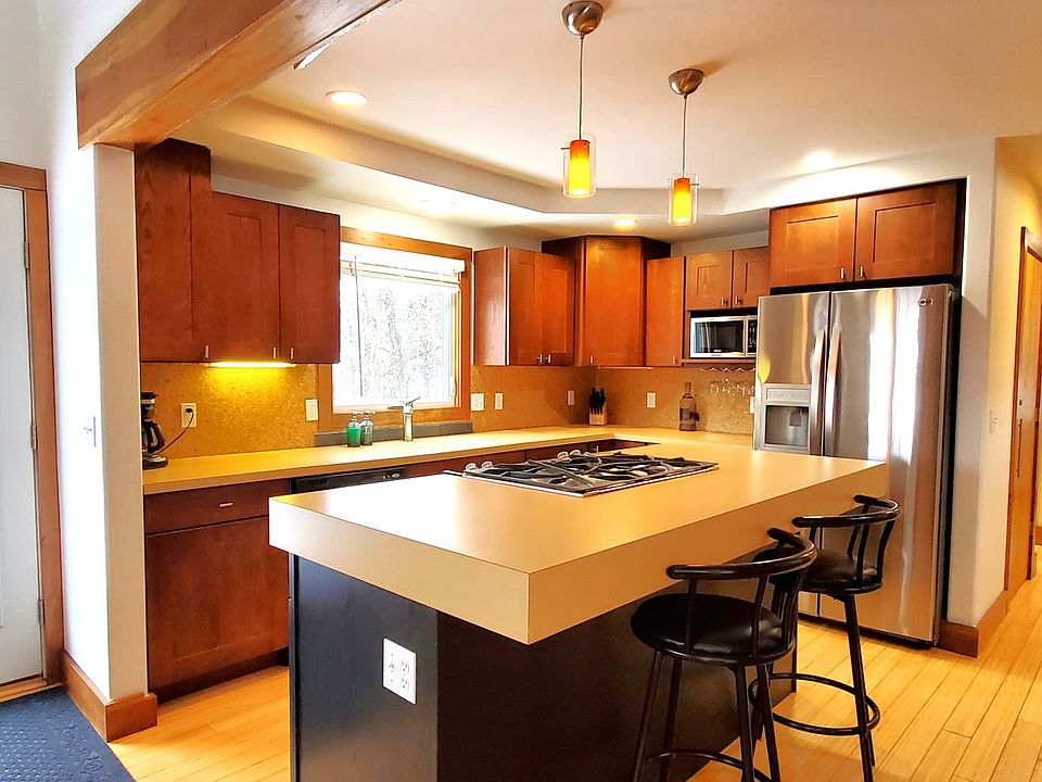 1st image of 10431 S Leelanau Way