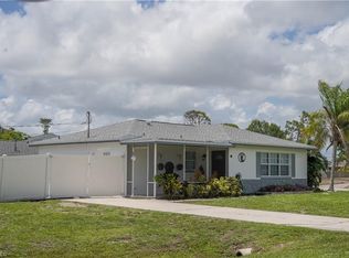 7507 Hickory Dr, Fort Myers, FL 33967