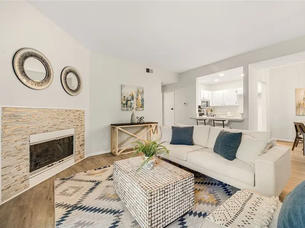 24109 Del Monte Dr Unit 457, Santa Clarita, CA 91355