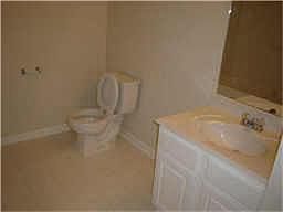 4th image of 20718 Fair Castle Dr