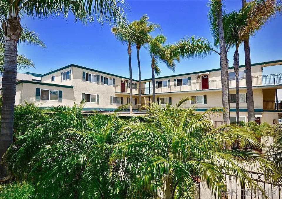 940 Calla Ave