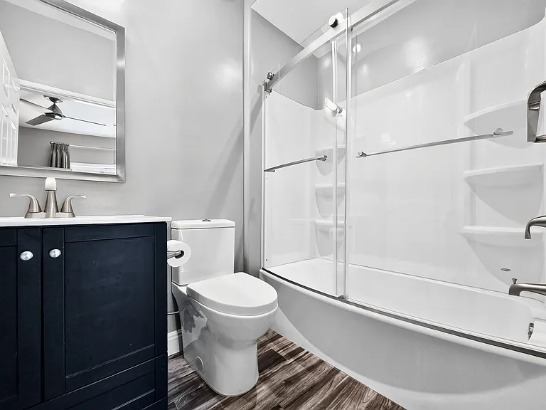 2nd En-Suite Bathroom