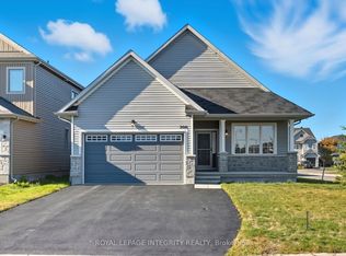 200 Rover St, Ottawa, ON K2V 0G2