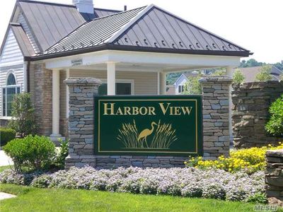 23 W Overlook, Port Washington, NY, 11050
