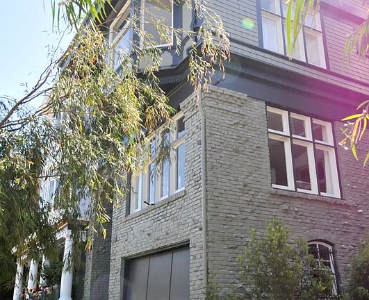 2nd image of 3961 Washington St