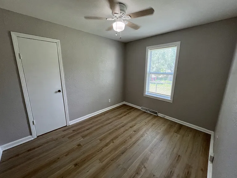 210 Mill St #1 — Photo 7