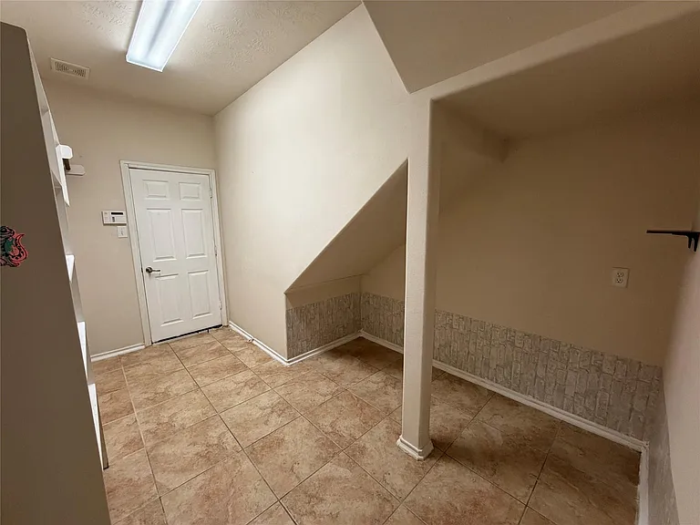 6826 Pheasant Oak Dr — Photo 20