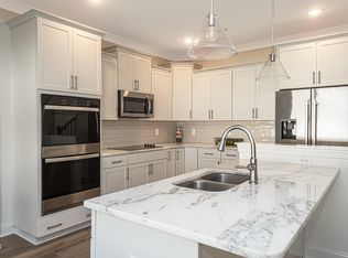 620 Cresswell Moor Way, Fayetteville, NC 28311