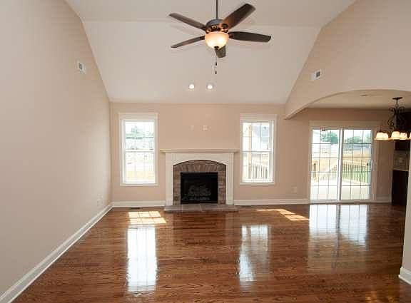 4th image of 965 Autumnwood Farms Lot 965