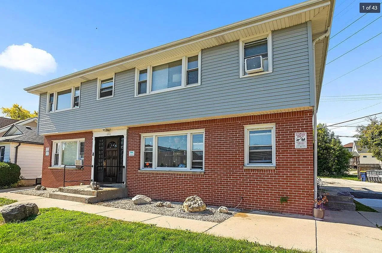 1711 S 92nd St - Unit 3 — Photo 4
