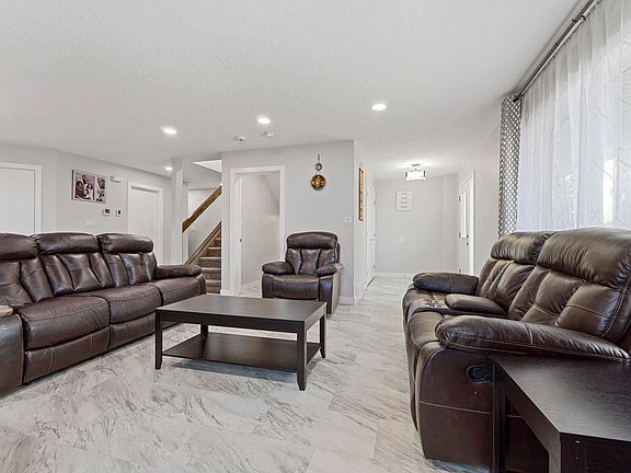 4th image of 8955 150th St NW