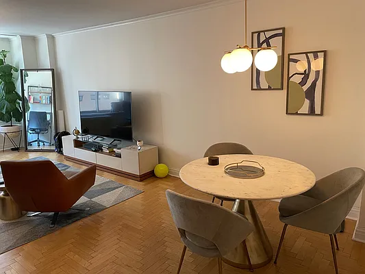Rented by Owner | media 2