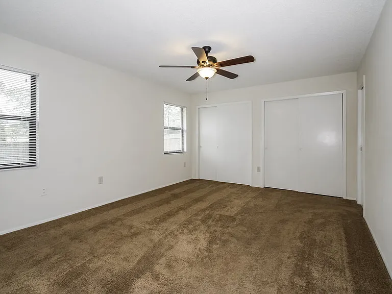 4249 Lancaster Dr — Photo 8