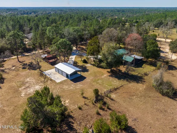 8203 FOREST HILLS Road, Melrose, FL 32666