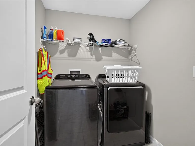 5420 Leslie Canyon Dr — Photo 30
