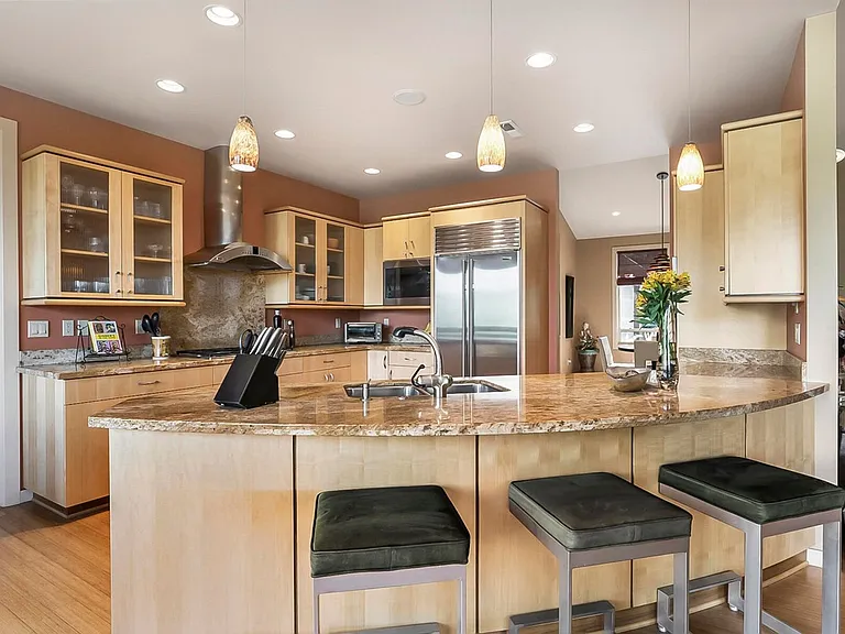 3560 NW Braid Dr — Photo 5