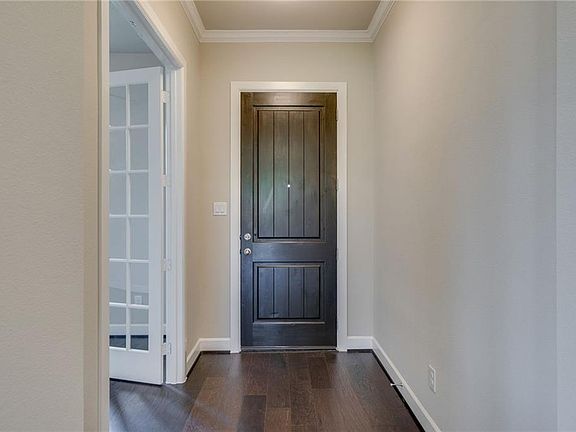 2nd image of 3004 Kirwall Dr