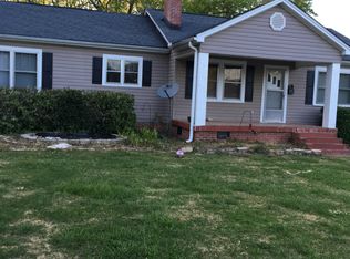 10 Oak Dr, Honea Path, SC 29654