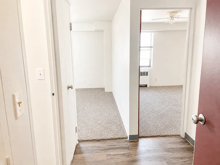 The Avenue apartments — Photo 10