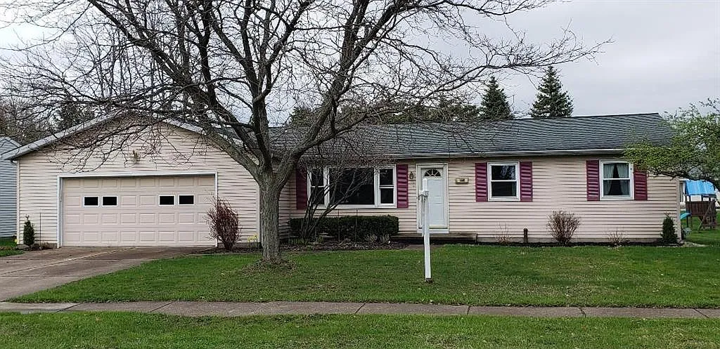 5619 Washington Ave photo 1