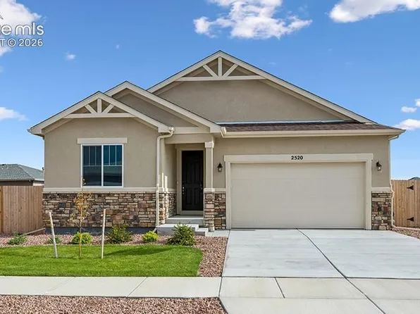 2520 Bella Terra Dr, Pueblo, CO 81001