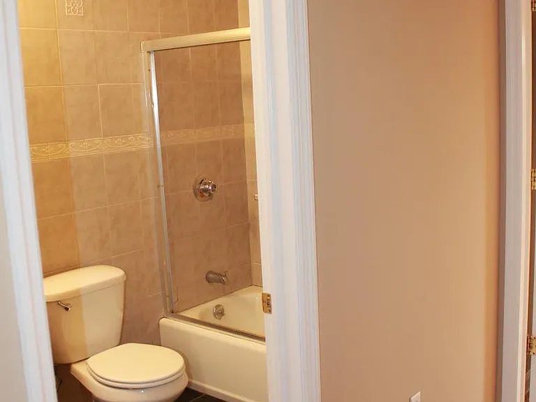 2nd bathroom