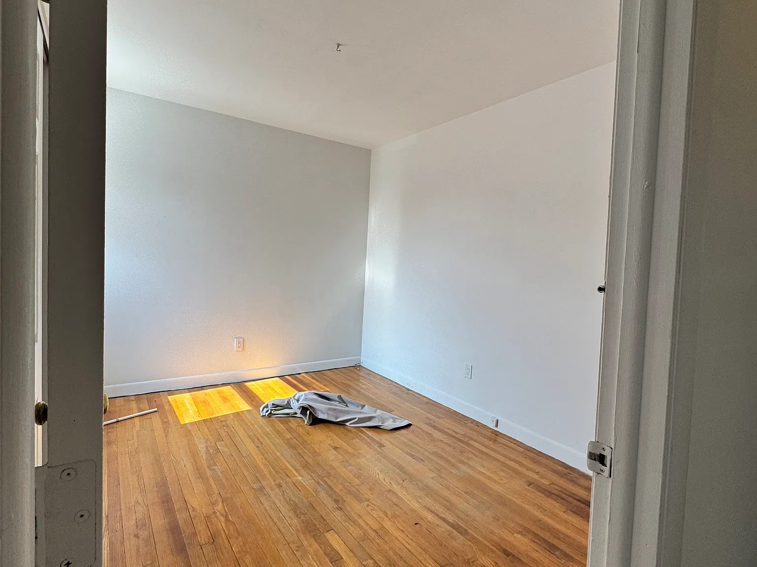 2 bed, 9999 sqft, $2,600 — Photo 4