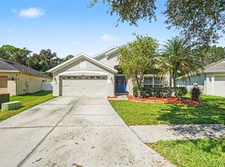 6805 BLUFF MEADOW COURT, WESLEY CHAPEL, FL 33545
