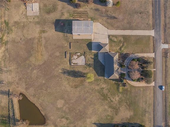 4th image of 14701 Prairie Ln