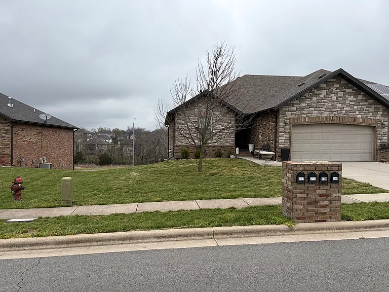817 E Crystal Ave — Photo 31