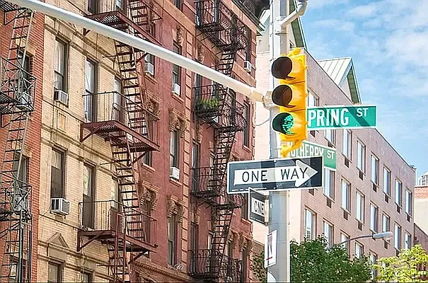 Rented by REAL New York | media 9