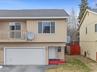 4884 Barrington Loop, Anchorage, AK 99503