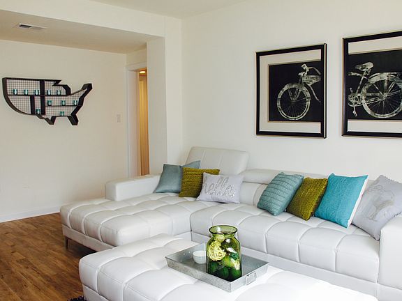 3rd image of 3520 Hanover Ave APT 204