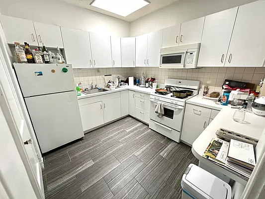 Rented by OvCo Realty | media 17