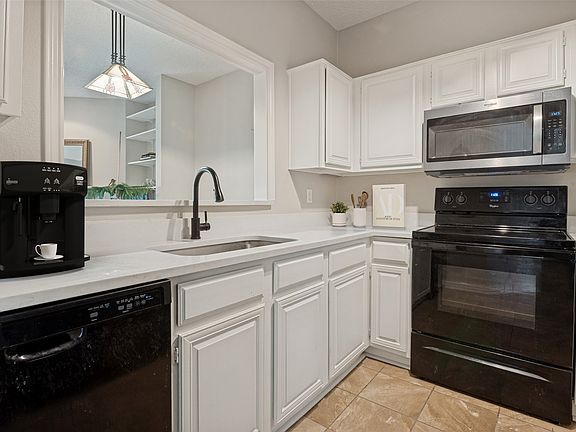 4th image of 14277 Preston Rd APT 1012