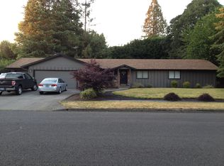 415 E Fir St, Stayton, OR 97383