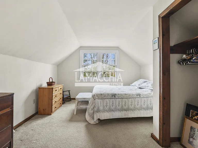 81 Antlers Shore Dr — Photo 10