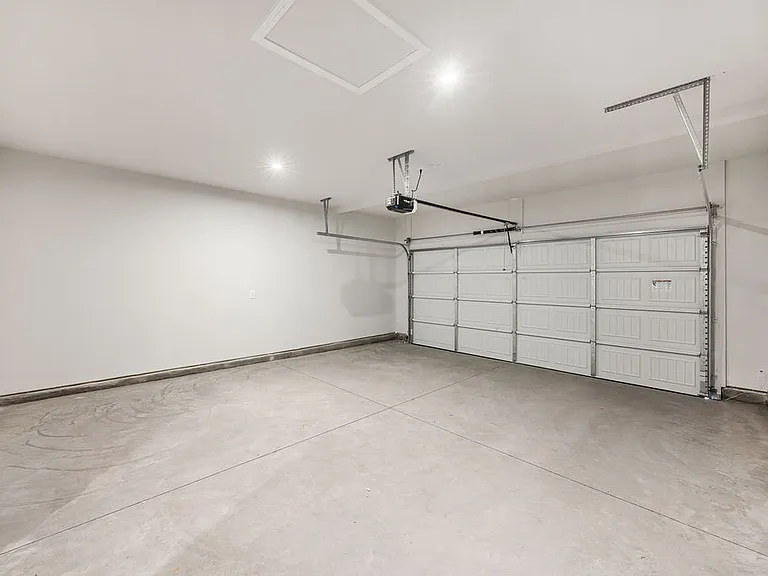 502 Serena Trl #1 — Photo 12