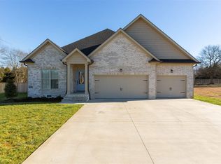 4225 Legacy Pointe St, Bowling Green, KY 42104