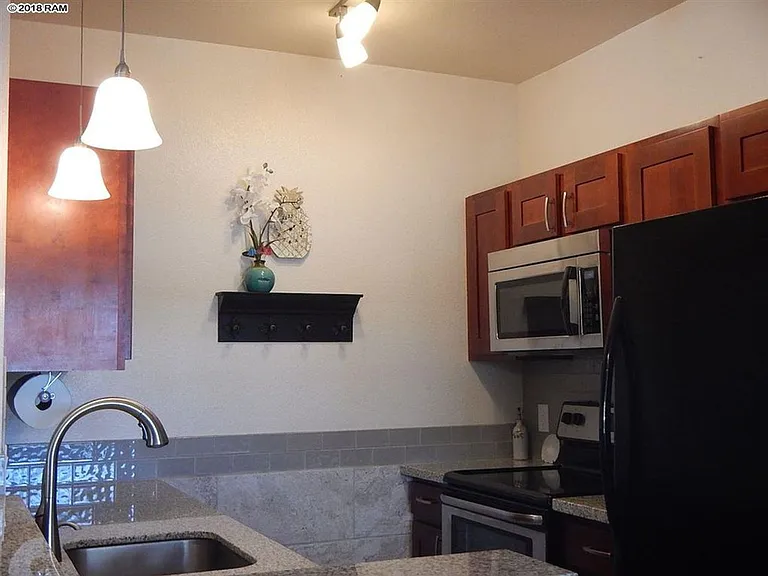 160 Keonekai Rd #25-202 — Photo 6