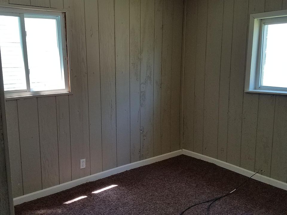 31760 Arenac Ct, Westland, MI 48186 Zillow