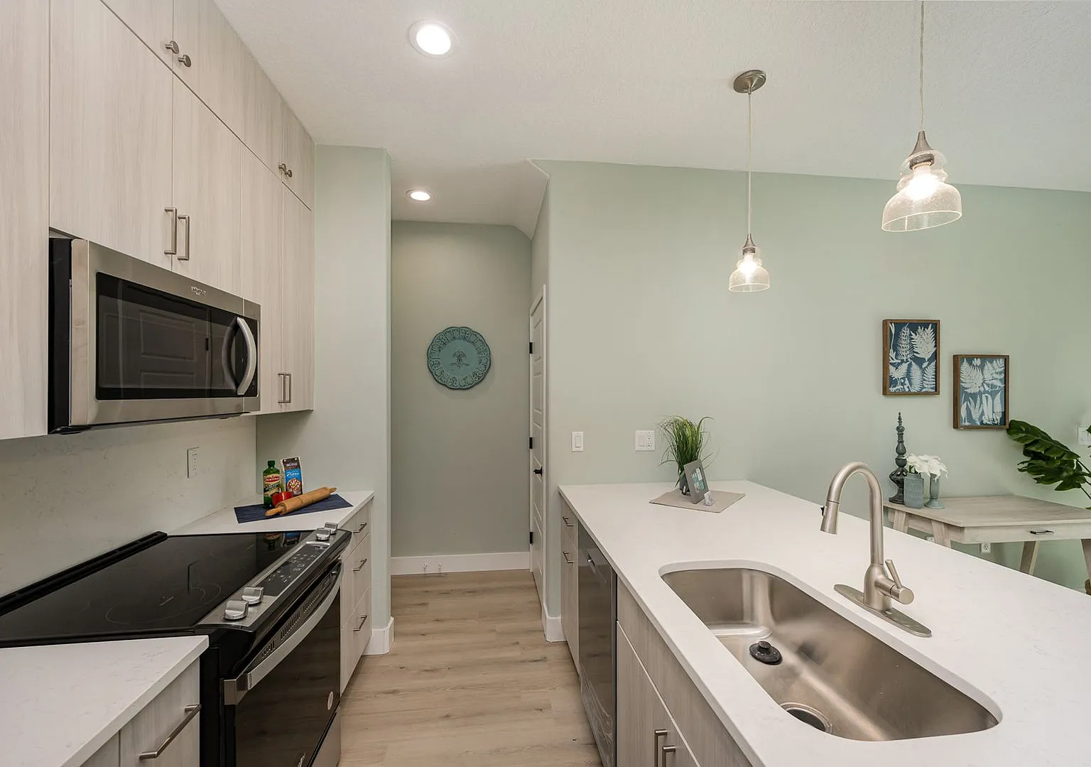 870 Paddleboard Ct Townhouse In Heart Of Melbourne — Photo 4