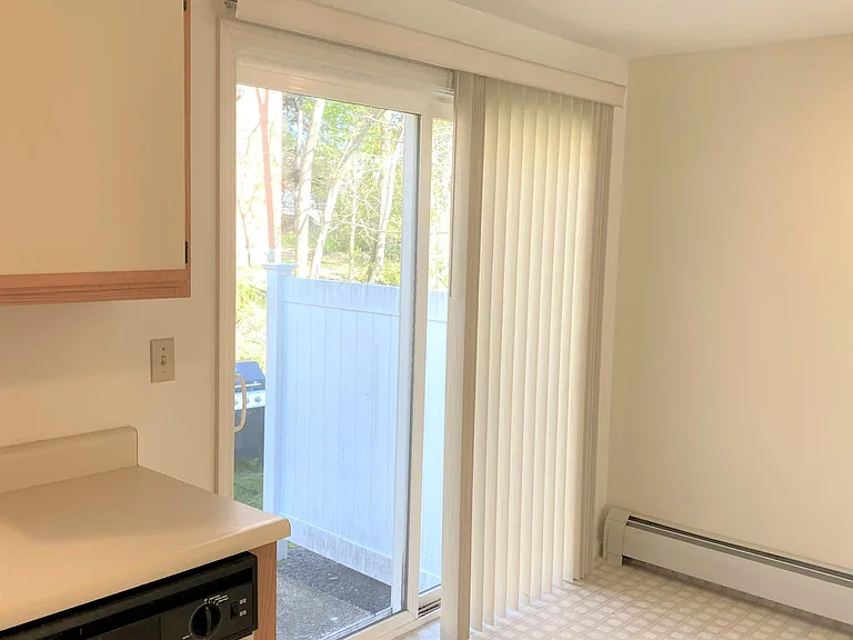 Oak Terrace Townhomes — Photo 42