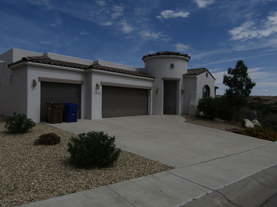 1st image of 1940 Villa Napoli Loop W
