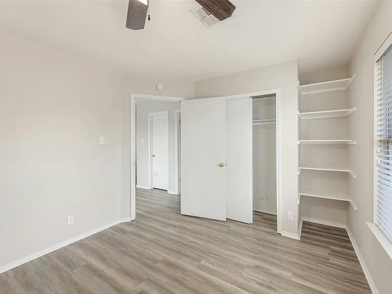 113 Matthew Dr — Photo 25