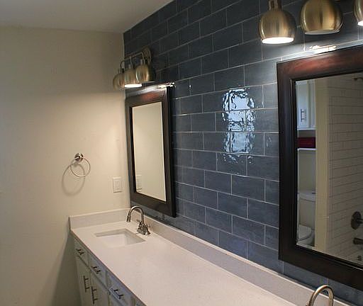 3rd image of 2711 English Chase Ct