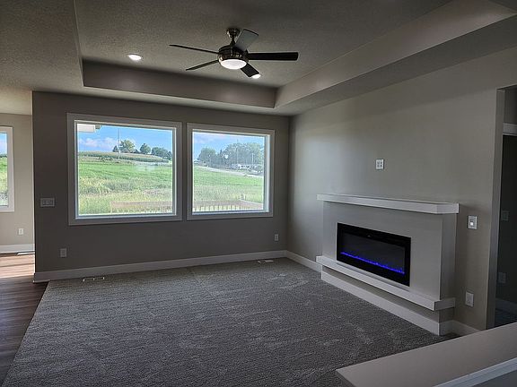 2nd image of 703 Lakin Foundation Blvd