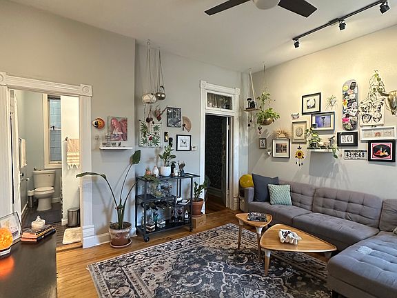 5th image of 1255 N Damen Ave #1R