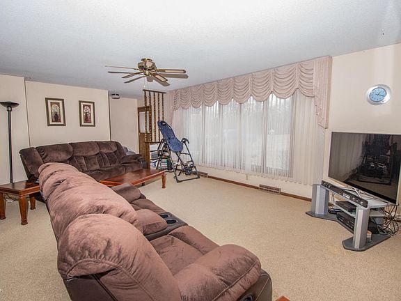 4th image of 1250 Northside Dr NE